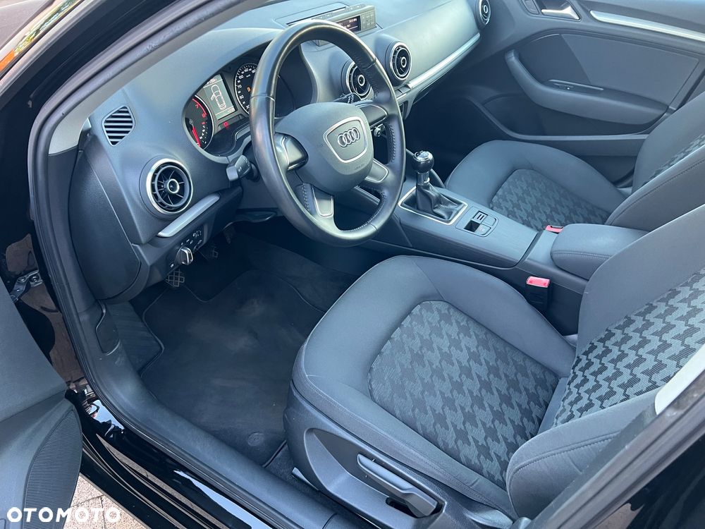 Audi A3 Sportback 1.2 TFSI Ambition - 5