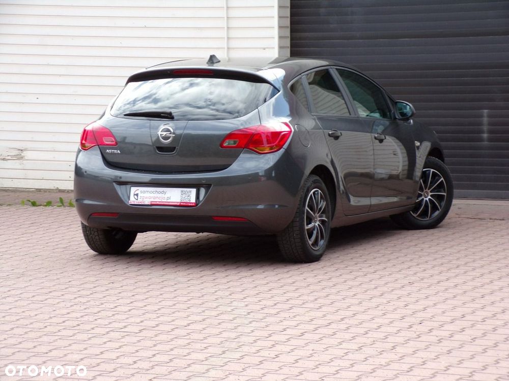 Opel Astra - 15