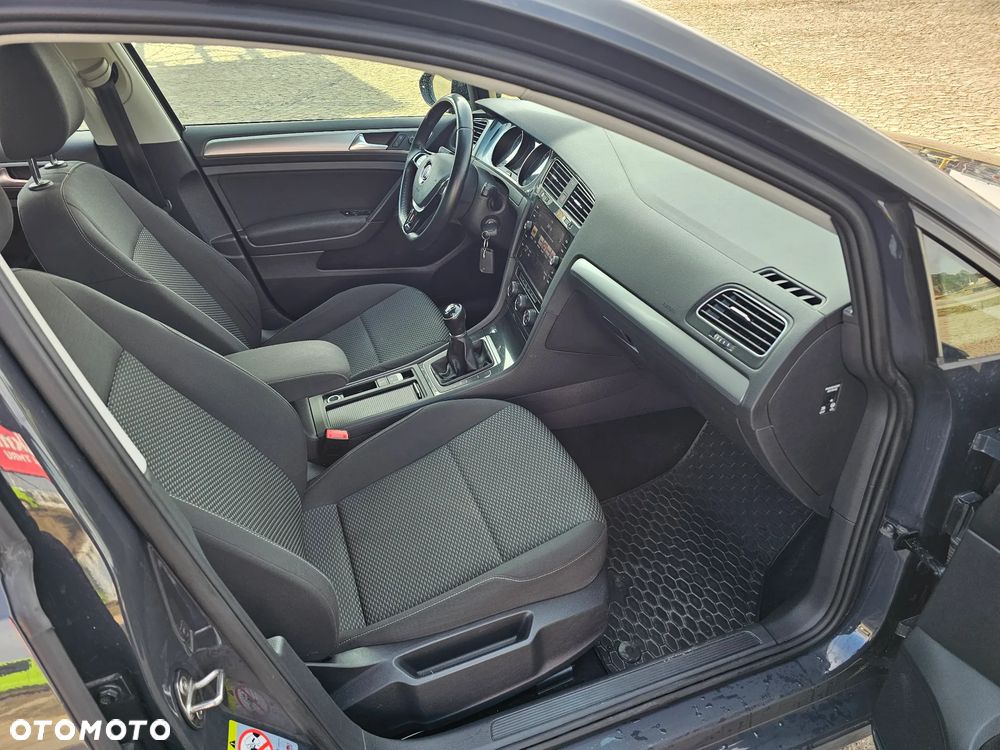 Volkswagen Golf 1.0 TSI Comfortline - 28