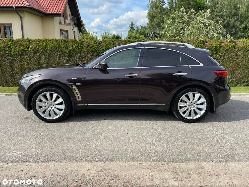 Infiniti QX70 3.0d S Premium - 4