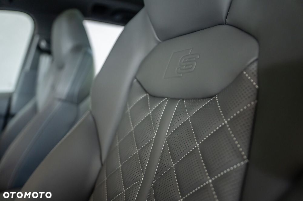 Audi Q7 - 14