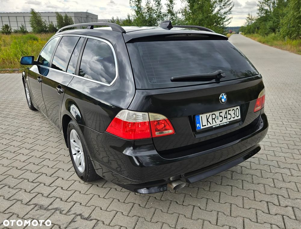 BMW Seria 5 520d - 5
