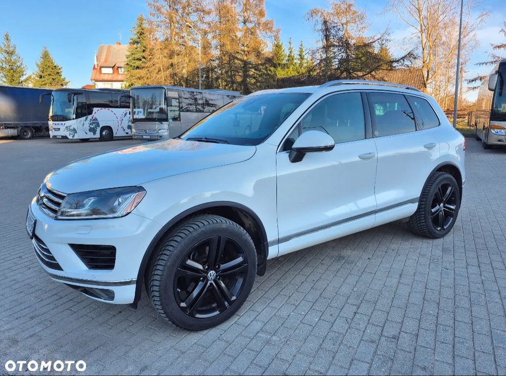 Volkswagen Touareg - 2