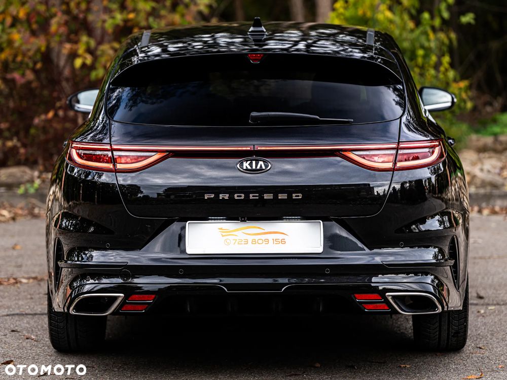 Kia ProCeed 1.6 T-GDI GT DCT - 23
