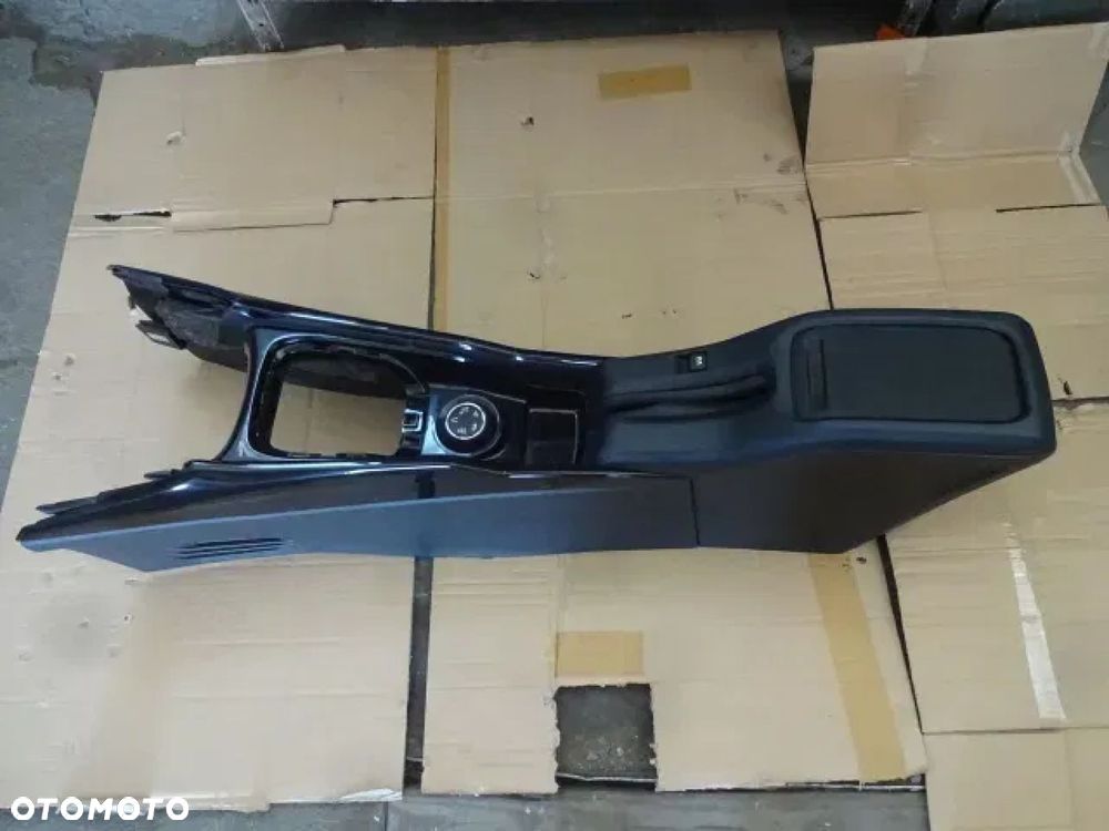 PEUGEOT 2008 I LIFT GT-LINE TUNEL ŚRODKOWY - 1