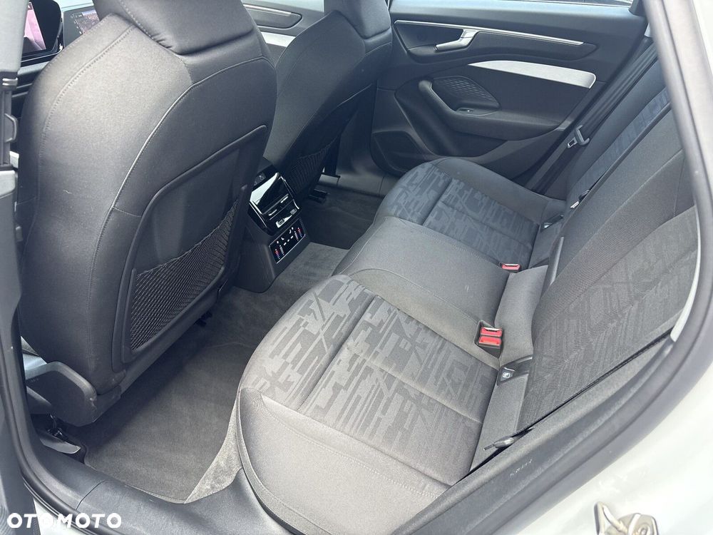 Audi A6 Avant - 31
