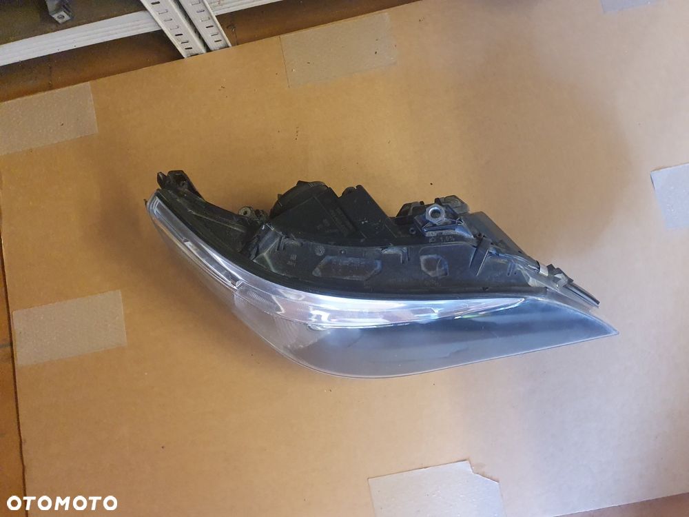 REFLEKTOR PRAWY BMW 5 E60/61 EUROPA - 3