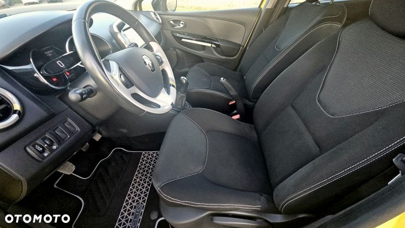 Renault Clio 1.2 16V 75 Expression - 27