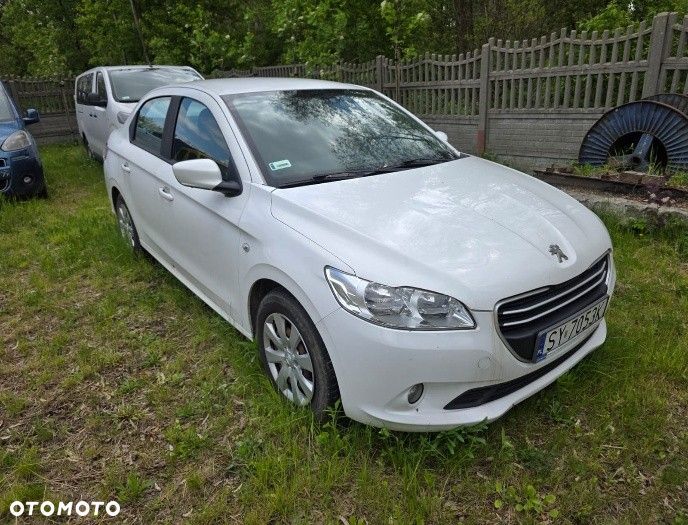 Peugeot 301 1.6 VTi Active - 1