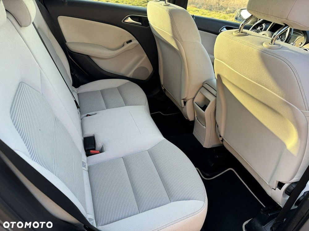 Mercedes-Benz Klasa B - 17