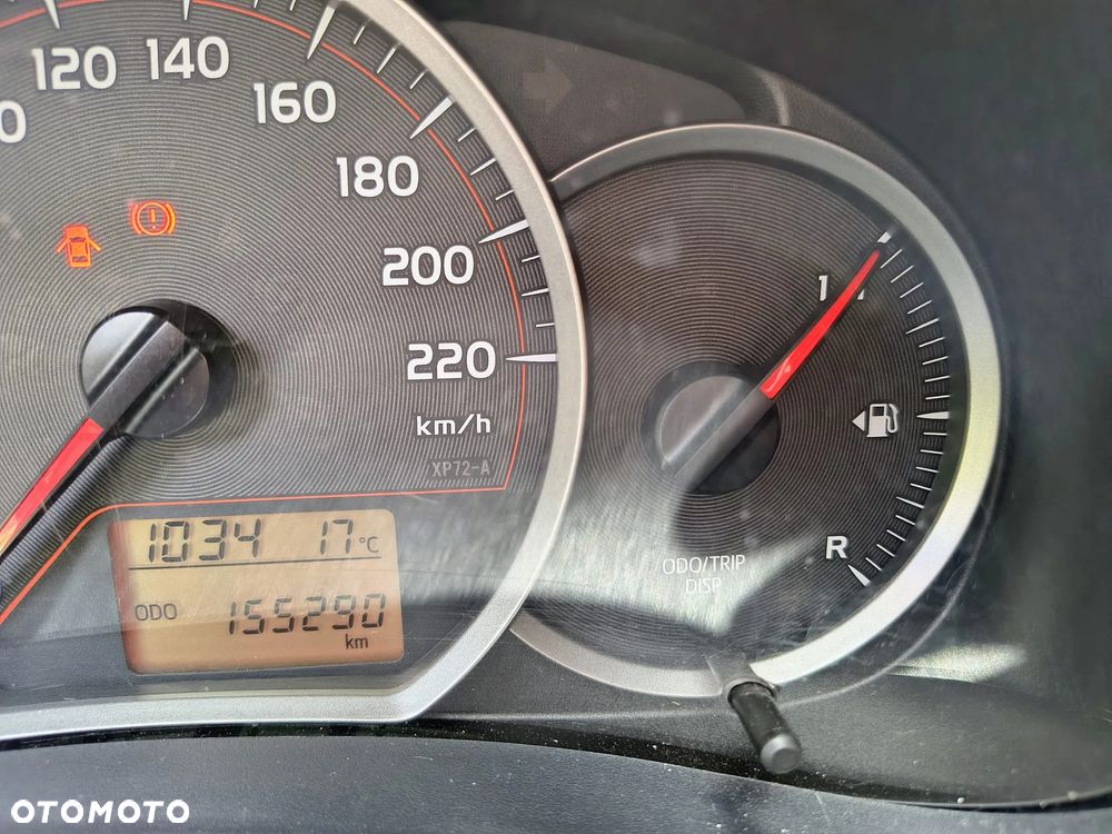 Toyota Yaris - 15