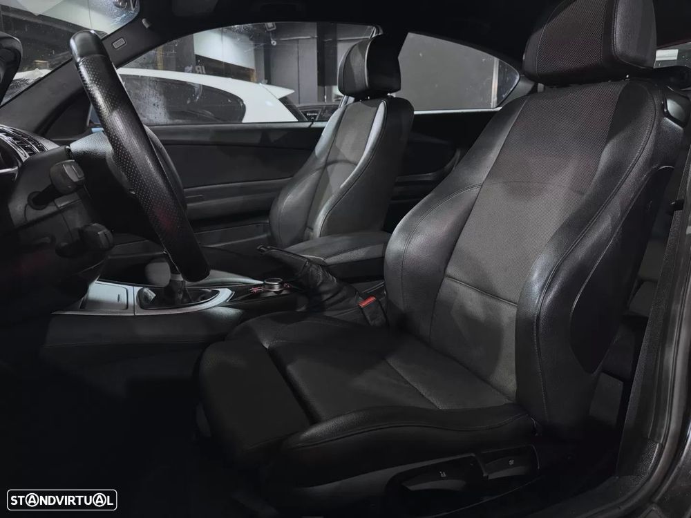 BMW 118 d Pack M - 8