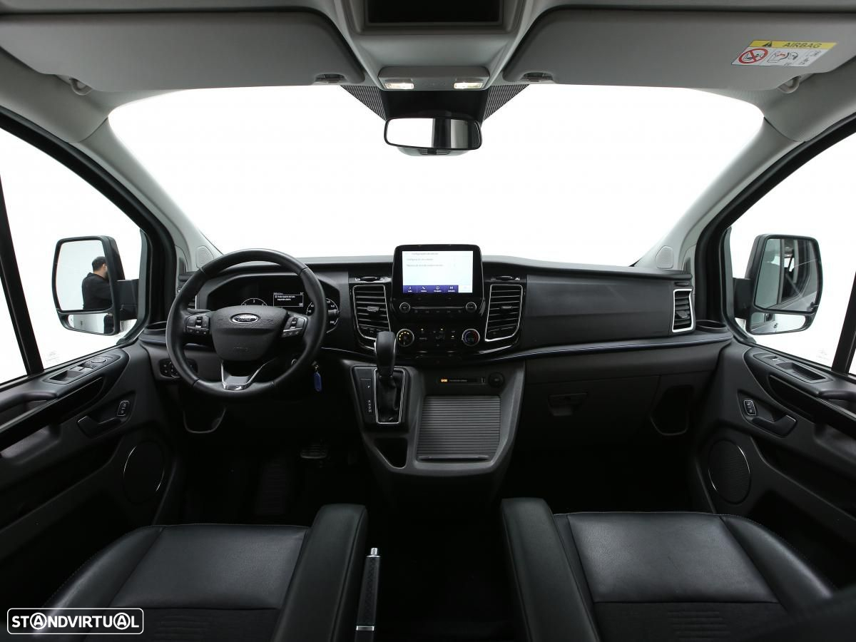 Ford Tourneo Custom - 6