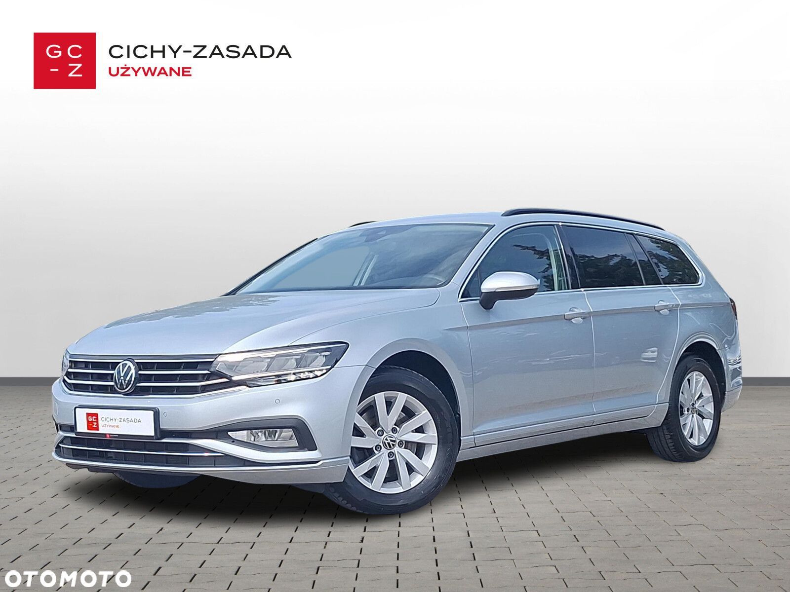Volkswagen Passat - 1