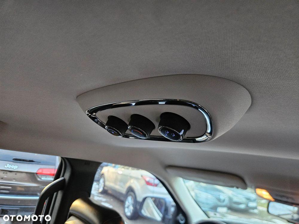 Dodge Durango 3,6 Limited - 29