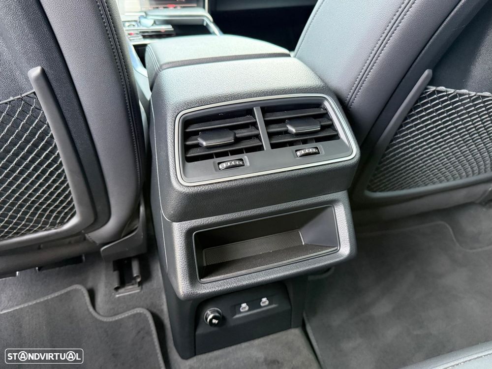 Audi e-tron 55 quattro S line - 25