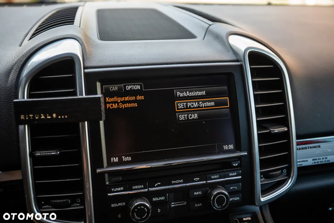 Porsche Cayenne Diesel Tiptronic S - 26