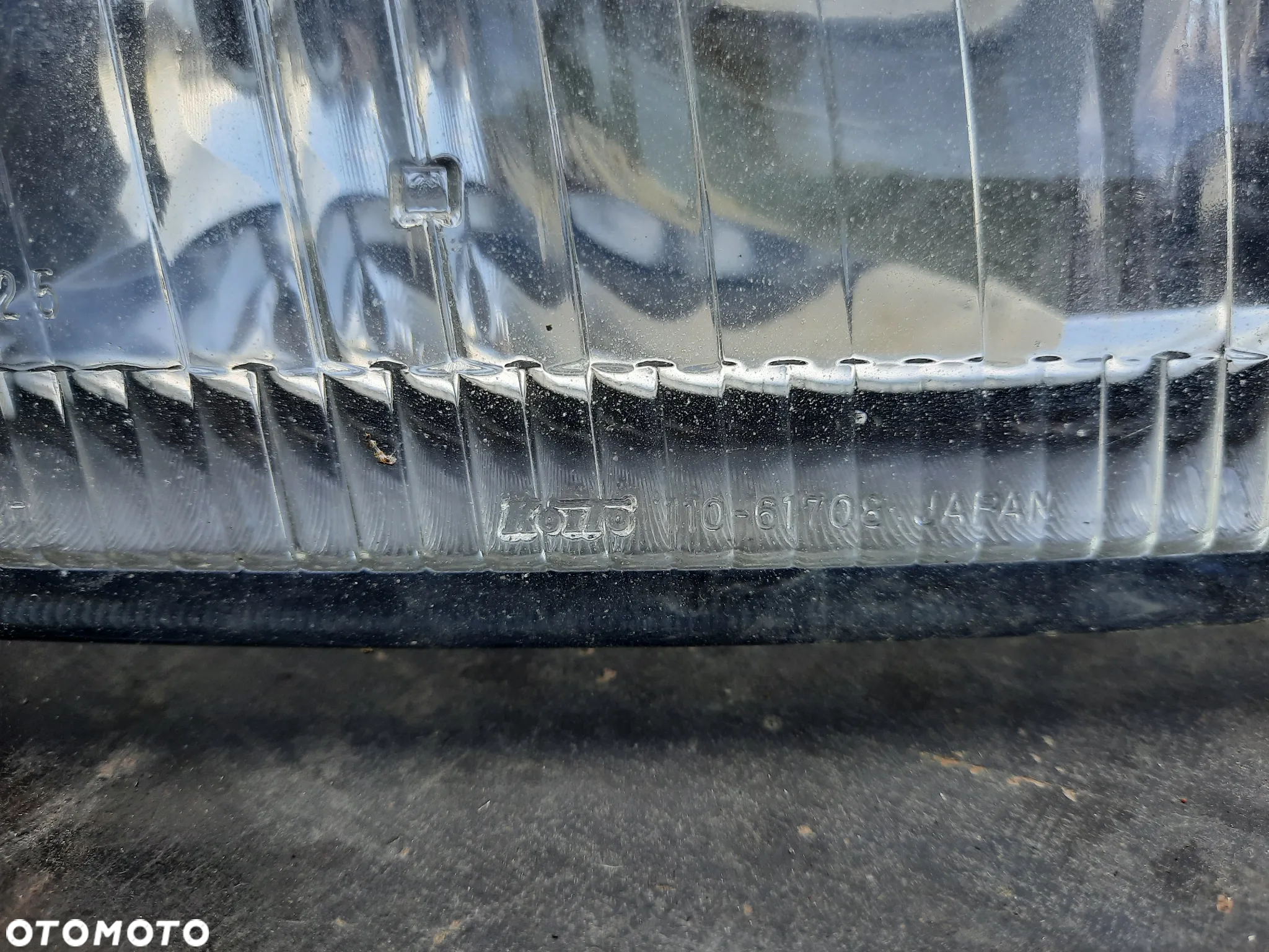 MAZDA 323F LAMPA HALOGEN PRAWA KOITO 110-61708 - 2