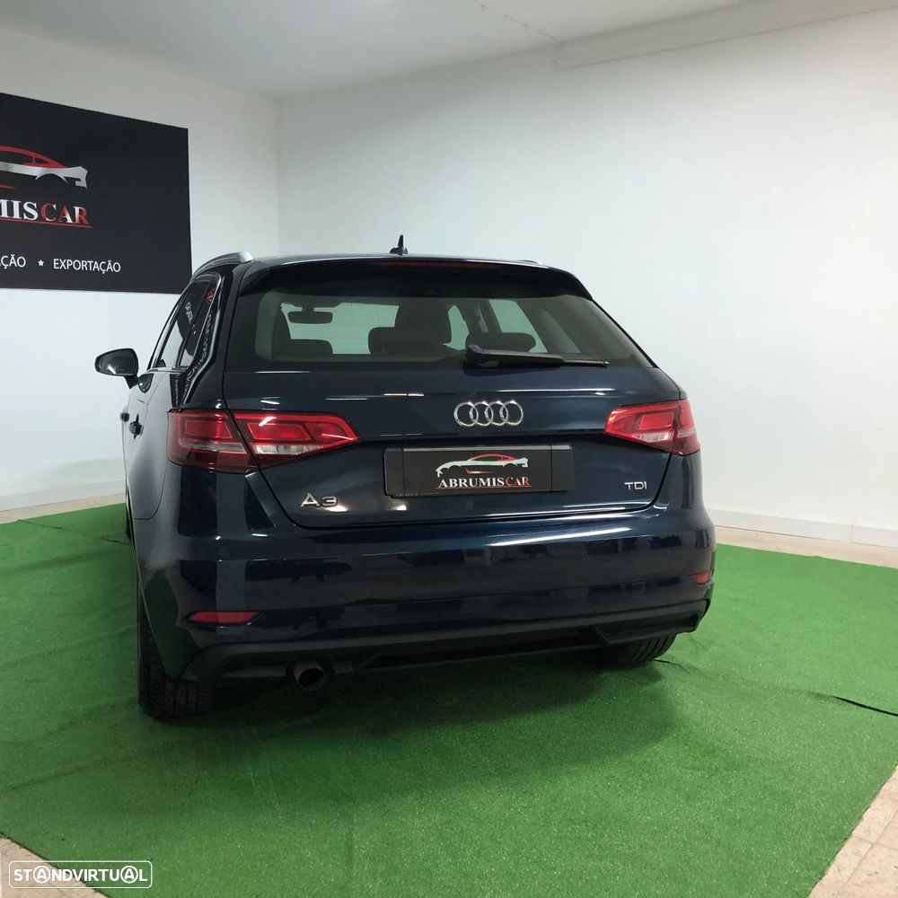 Audi A3 Sportback 1.6 TDI - 2
