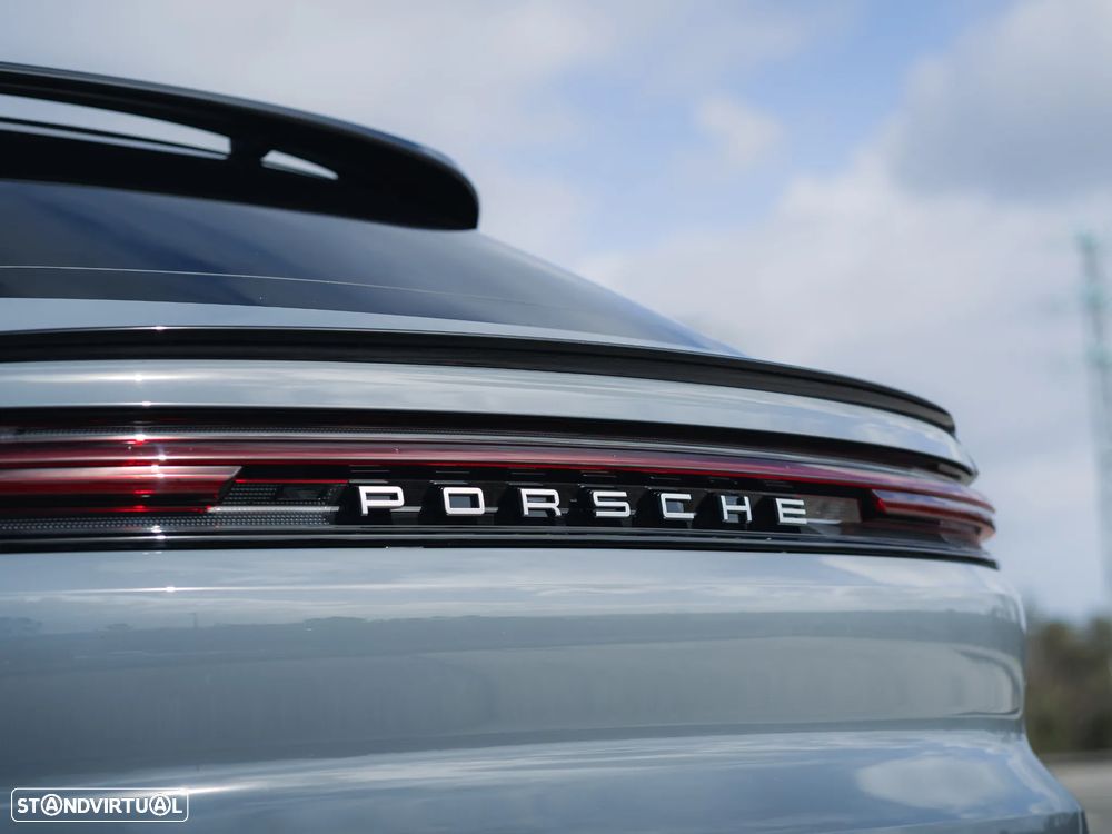 Porsche Cayenne Coupé E-Hybrid - 30