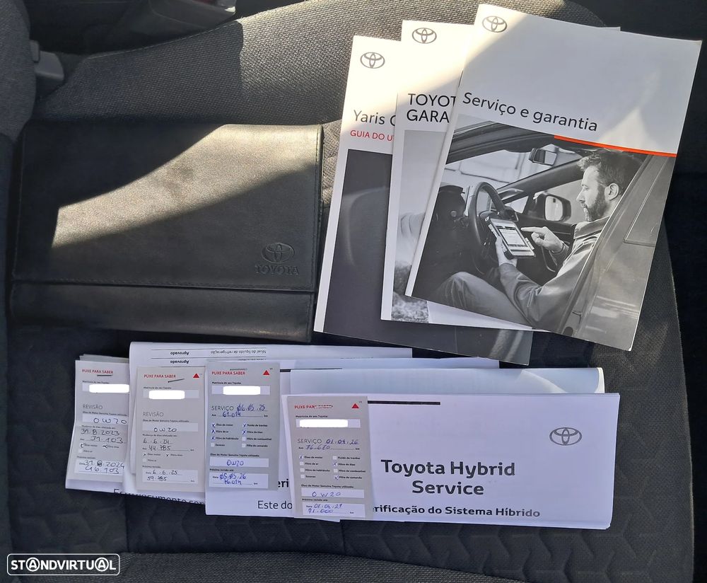 Toyota Yaris Cross 1.5 HDF Comfort Plus - 16