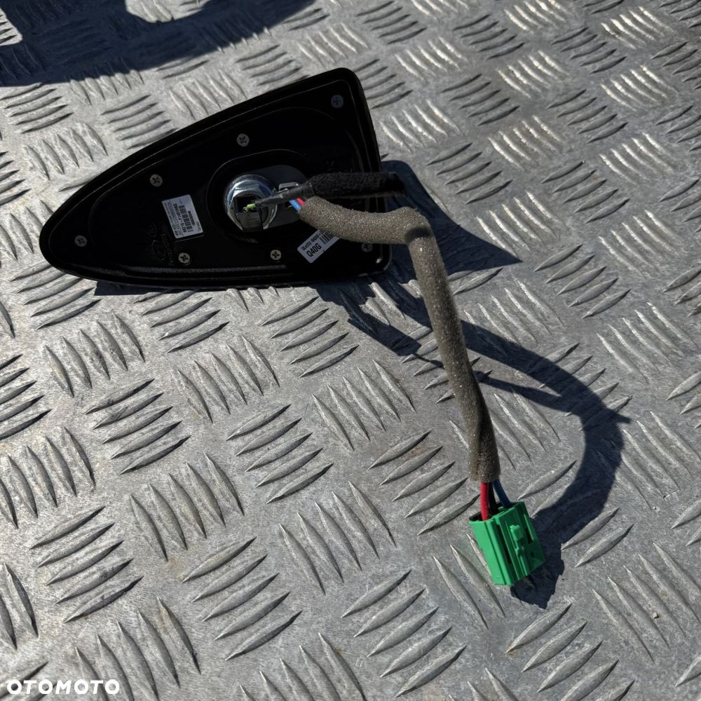 Antena GPS Płetwa 96210-F1401 Kolor H8G Kia Sportage IV - 2