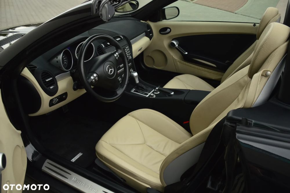 Mercedes-Benz SLK - 25