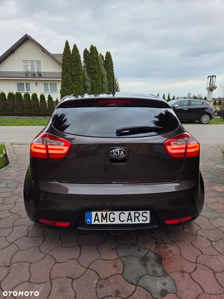 Kia Rio 1.2 XL - 37