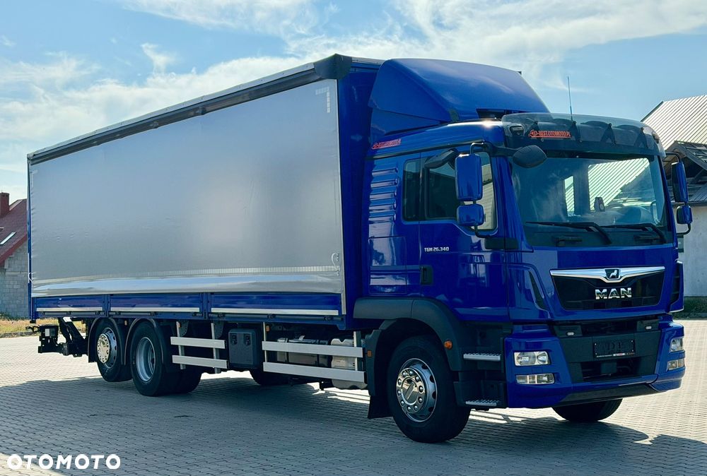 MAN TGM 26.340 / FIRANKA / WINDA / 22 EUROPALETY / AUTOMAT / 6x2 / 3 OŚ PODNOSZONA / SKRĘTNA / 460 TYŚ KM / 2017 - 2