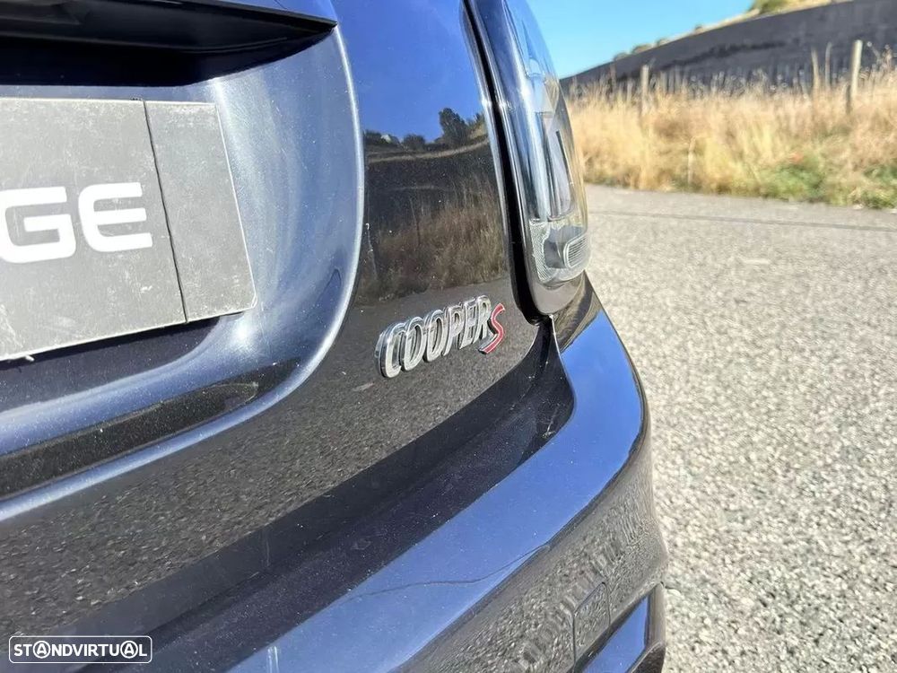 MINI 5 Portas Cooper S Auto Desportiva - 24