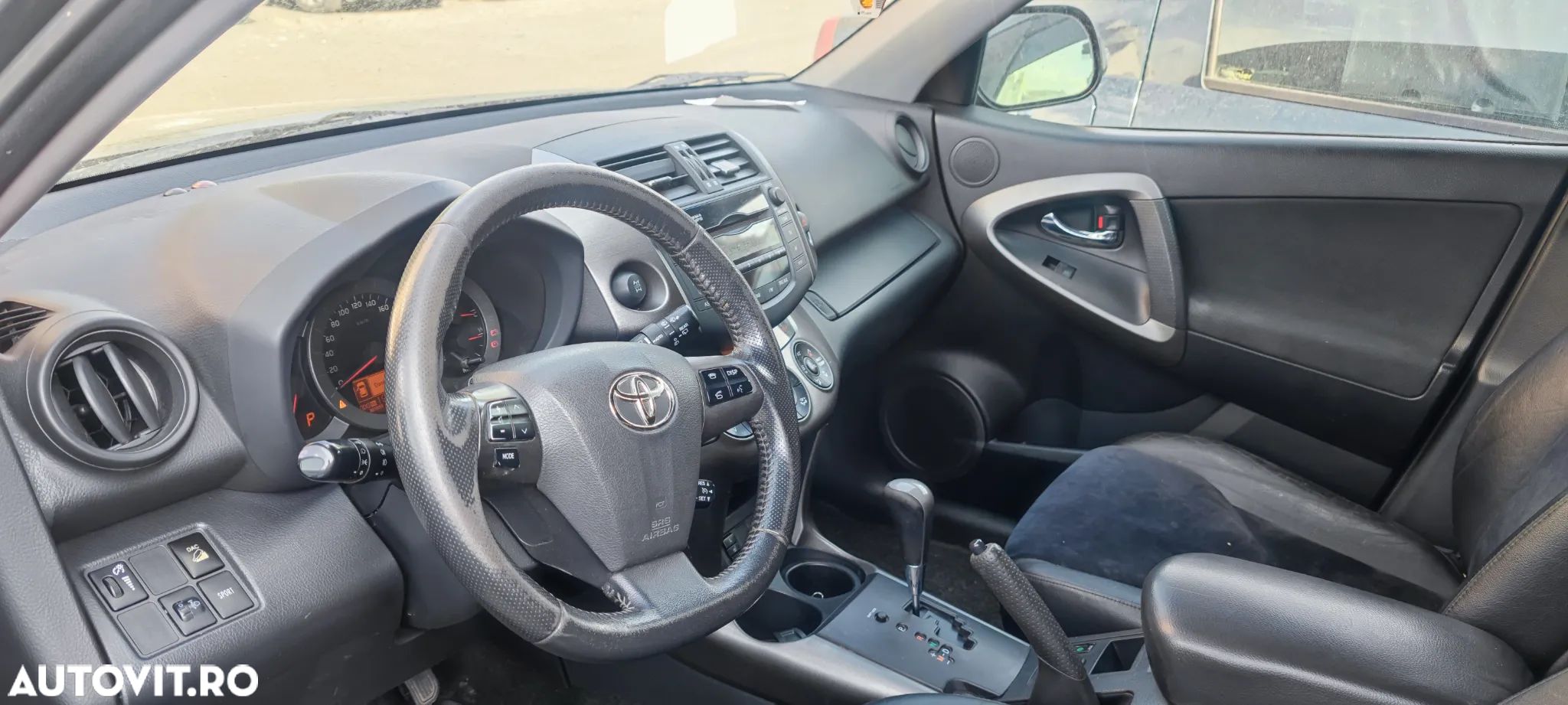 Toyota RAV4 2.2L D-CAT A/T Executive - 1