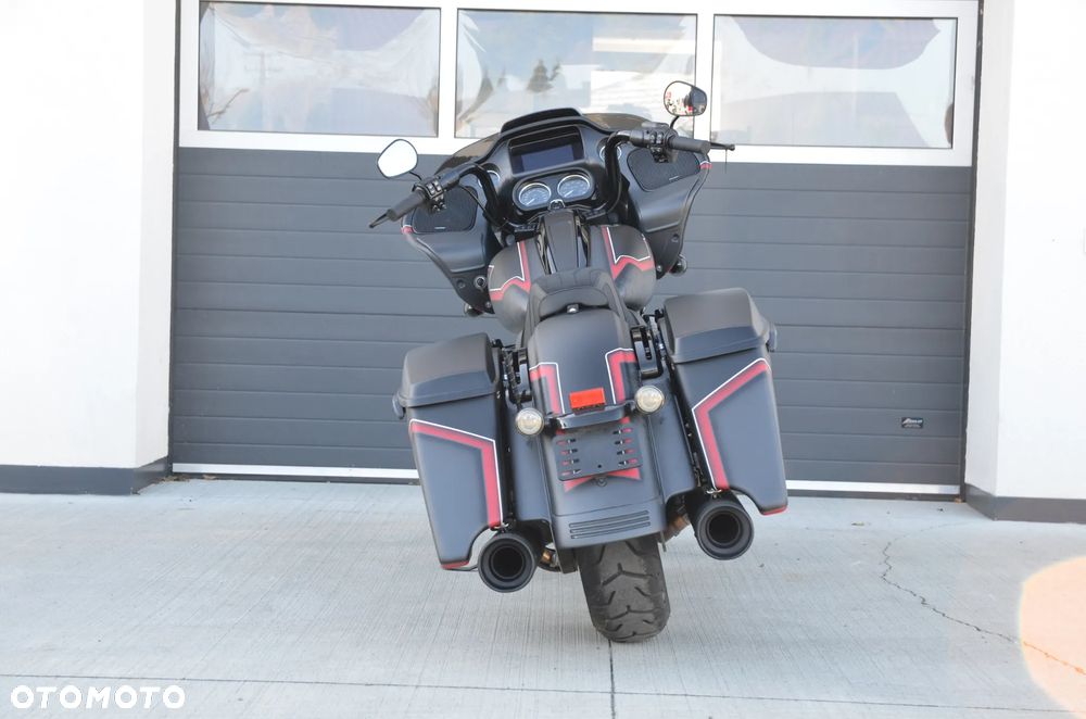 Harley-Davidson Touring Road Glide - 27