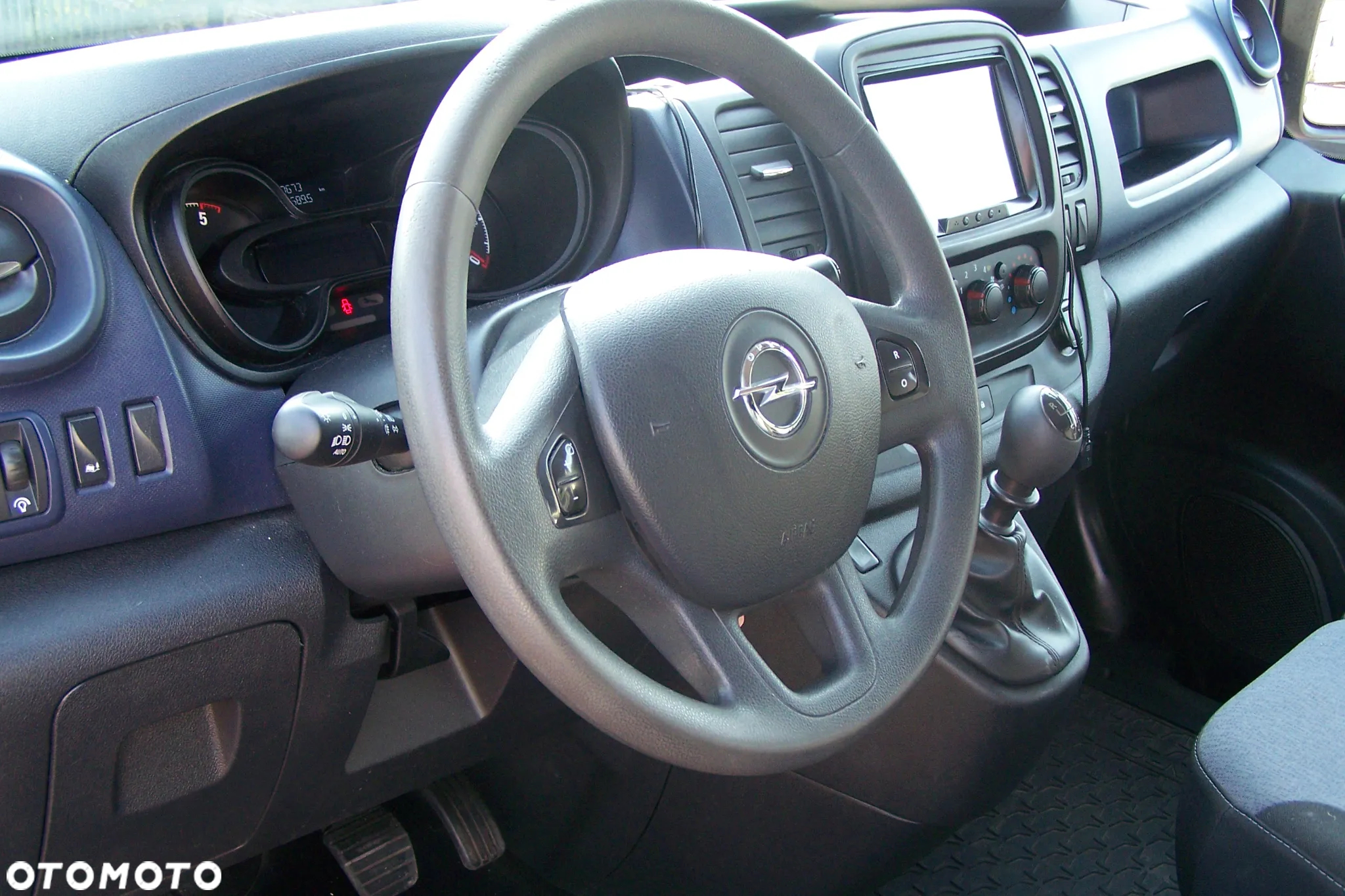 Renault Trafic - 11