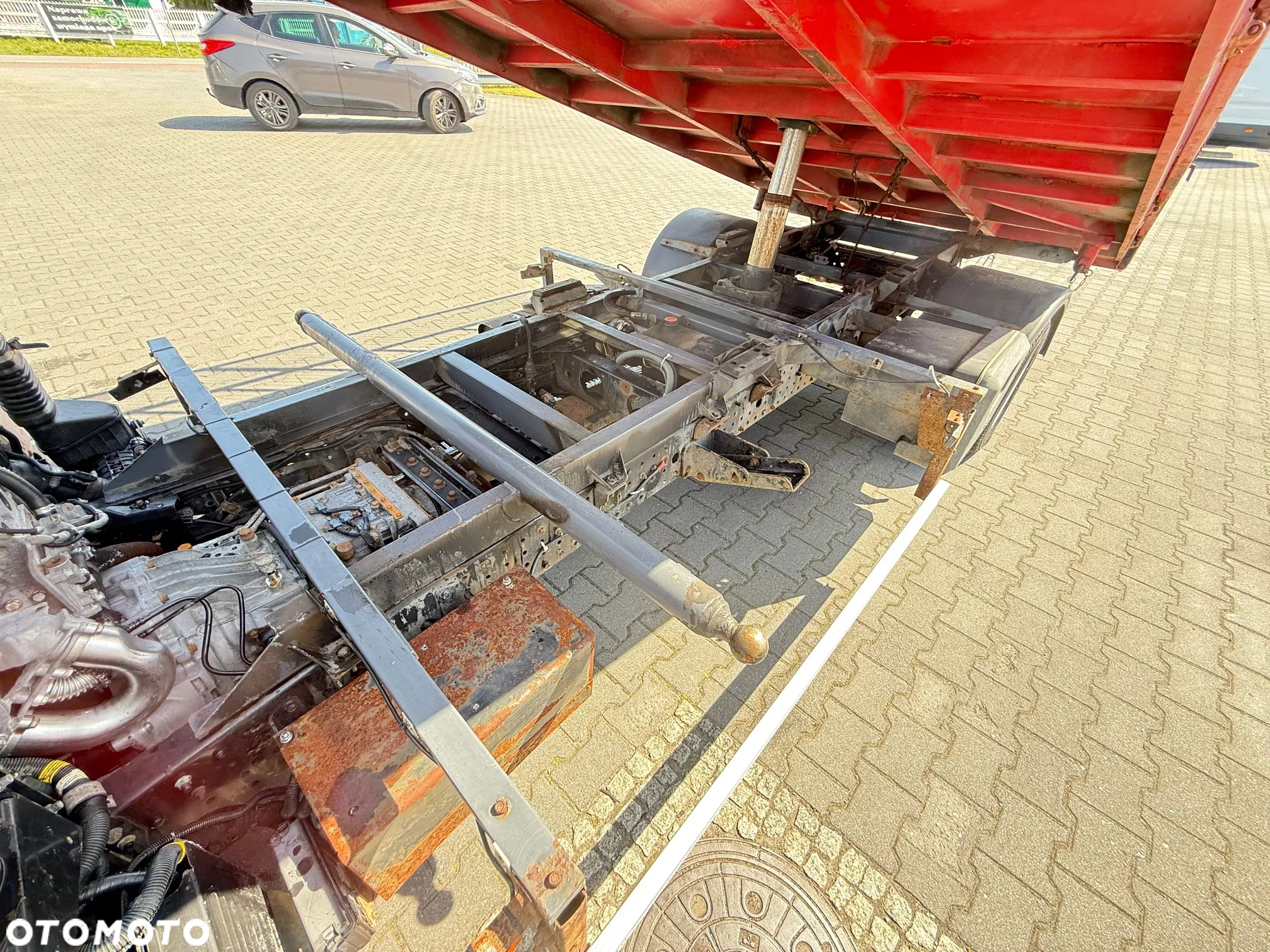 Mitsubishi Fuso Canter Wywrotka Kipper Wywrot 3-stronny Bliźniaki Zarejestrowany w PL - 2