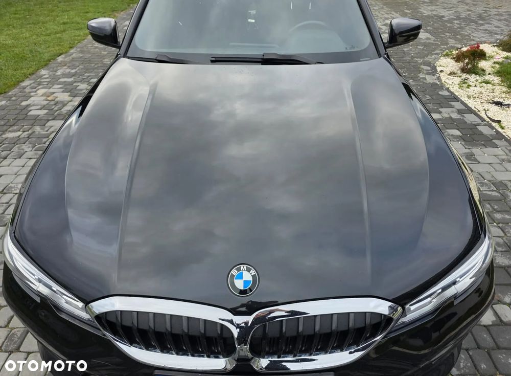 BMW Seria 3 330i Sport - 7
