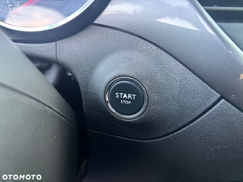 Opel Crossland X 1.6 Start/Stop Ultimate - 31