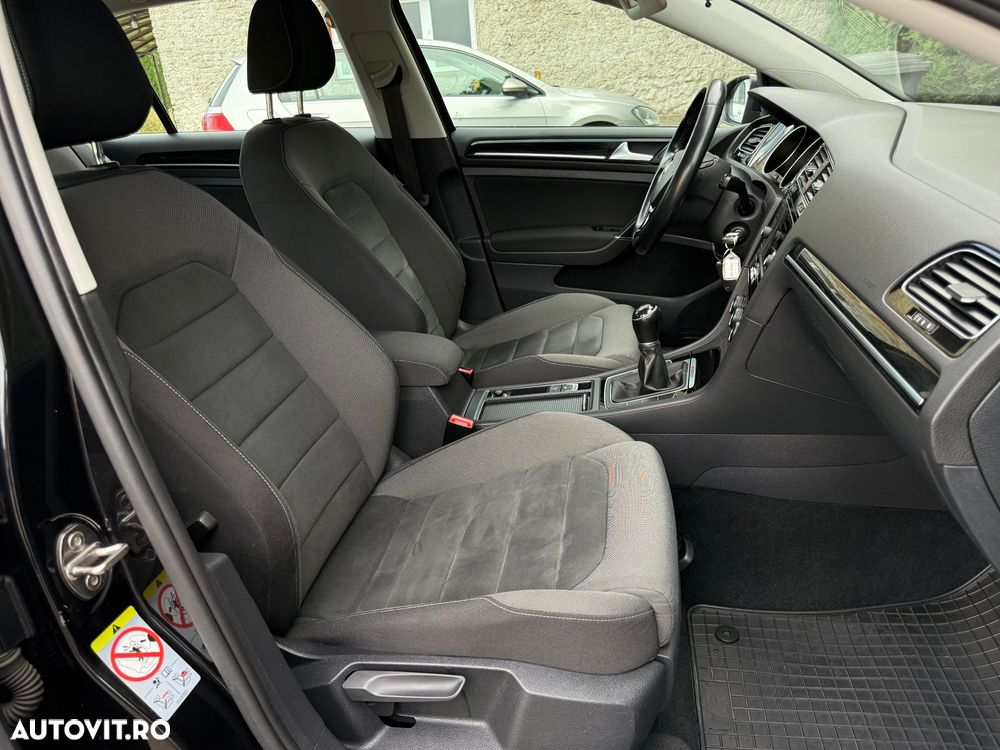 Volkswagen Golf 2.0 TDI 4Motion BMT Comfortline - 14