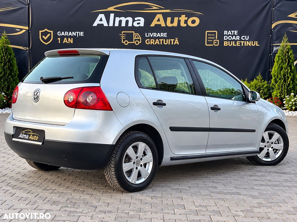 Volkswagen Golf - 3