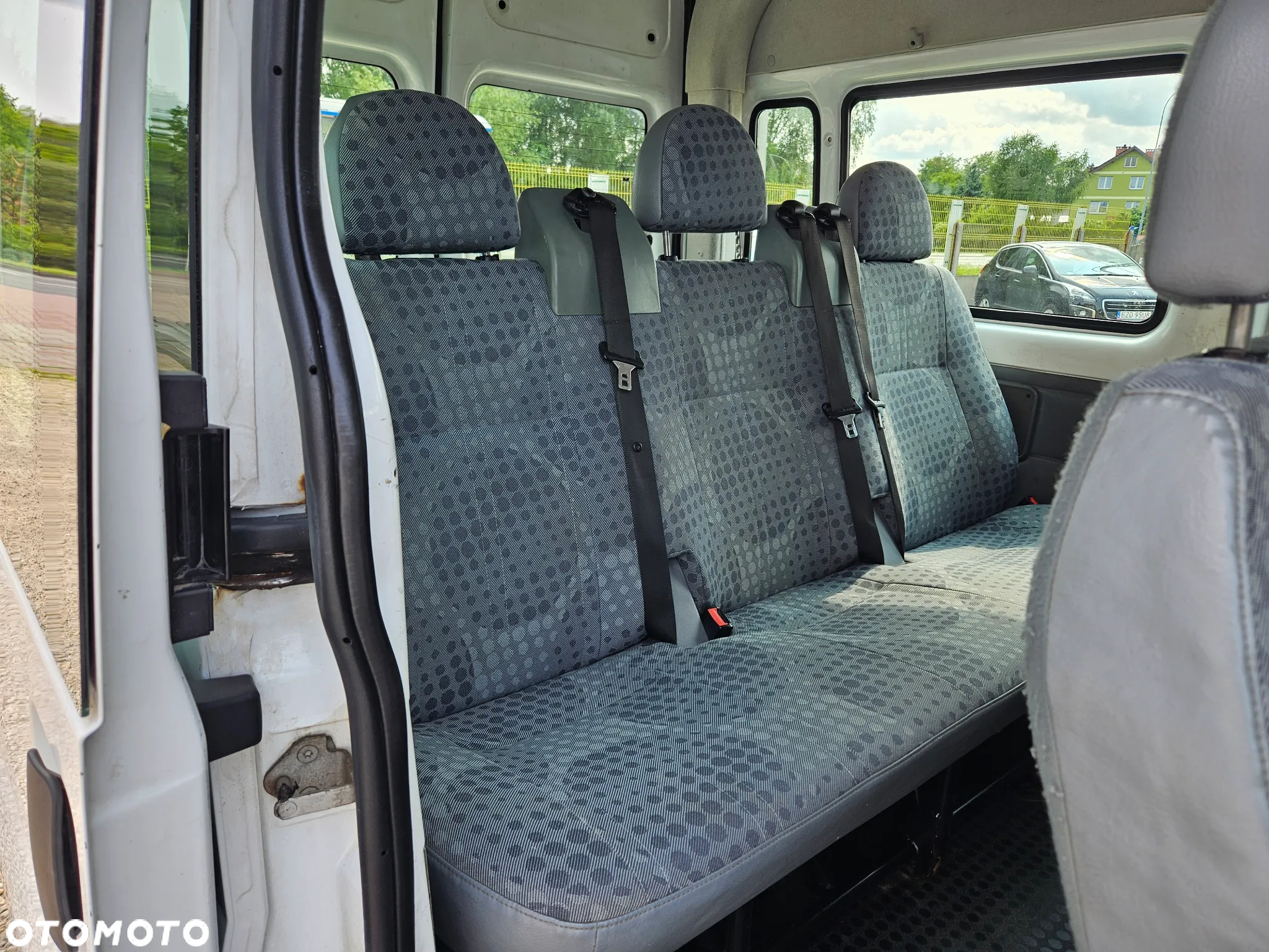 Ford Transit FT 350L Trend - 18