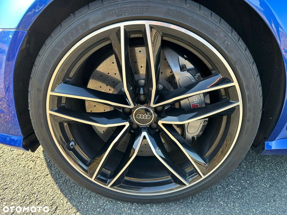 Audi RS6 ver-performance-4-0-tfsi-quattro-tiptronic - 9