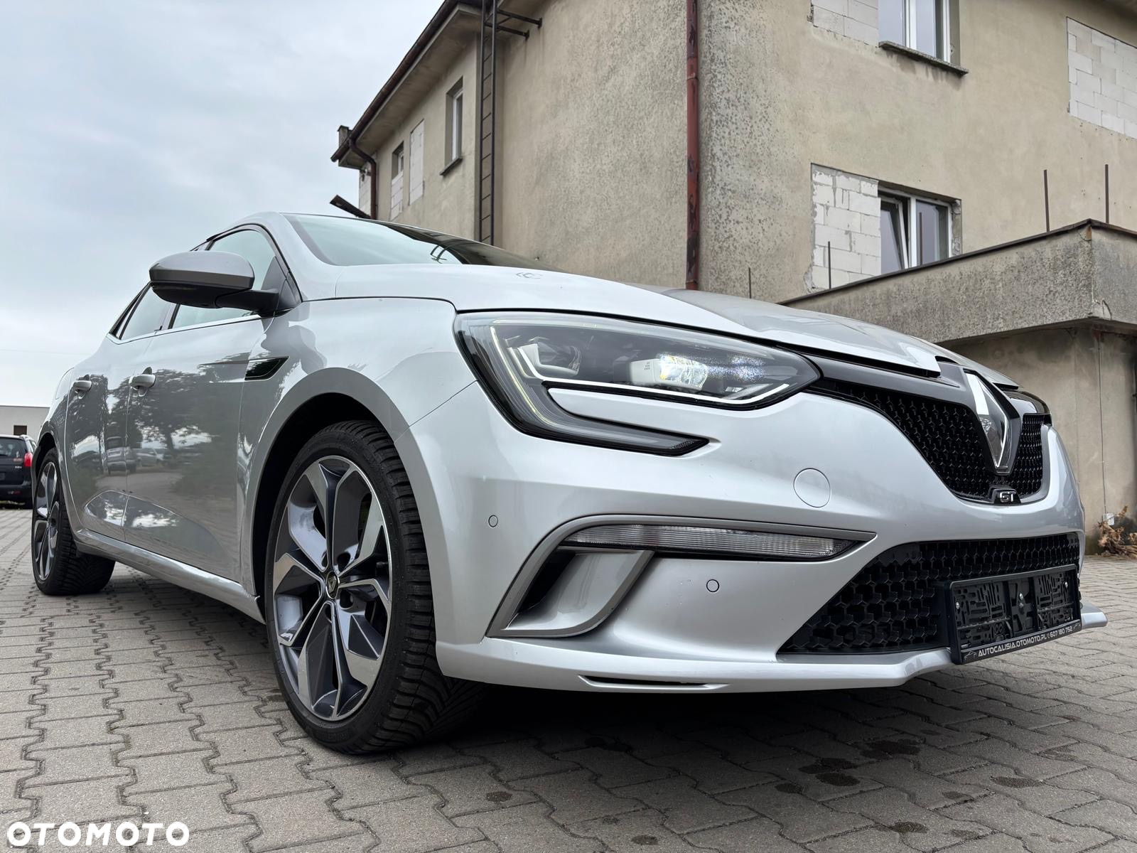 Renault Megane 1.6 TCe GT EDC - 3