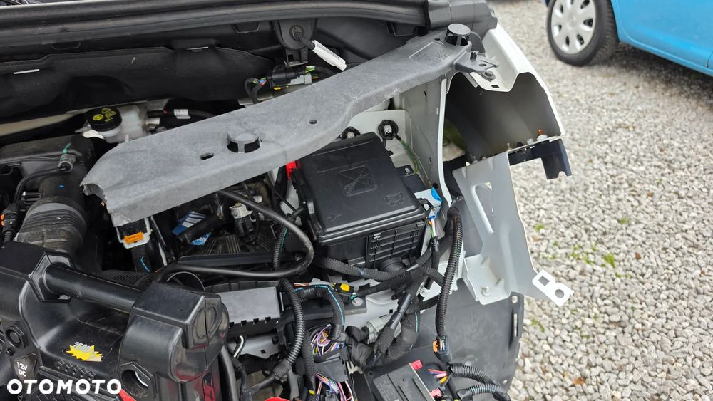 Peugeot PARTNER - 9