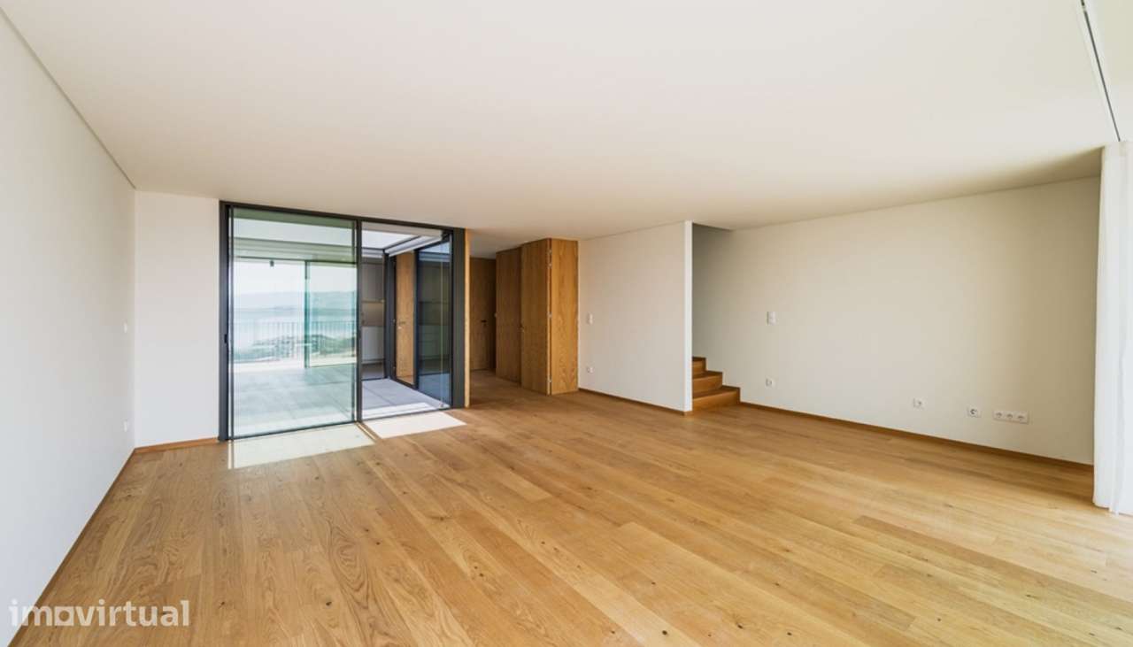 Apartamento T3 Duplex com vistas para o rio Douro no Porto, Portugal - Grande imagem: 4/26