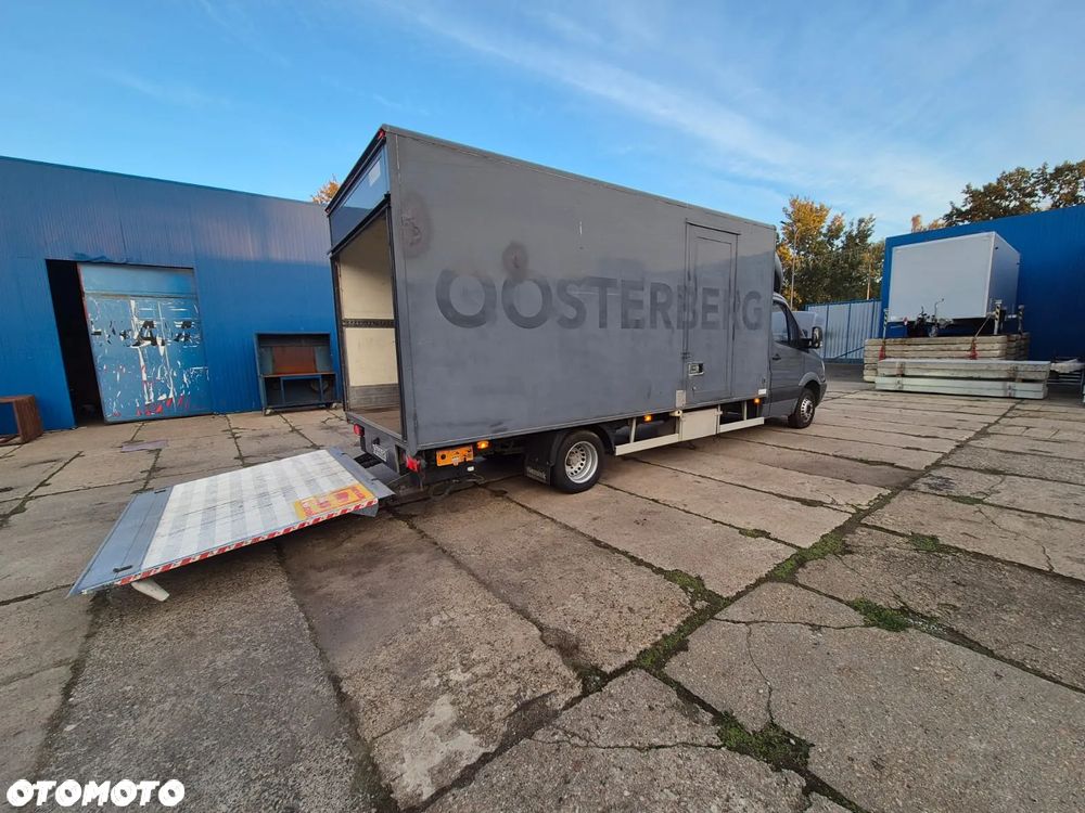 Mercedes-Benz Sprinter - 20
