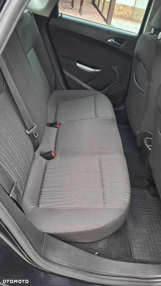 Opel Astra 1.4 Cosmo - 16