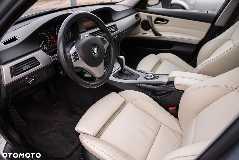 BMW Seria 3 - 16