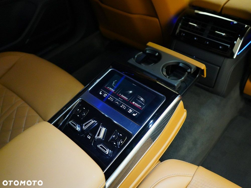 Audi A8 - 21