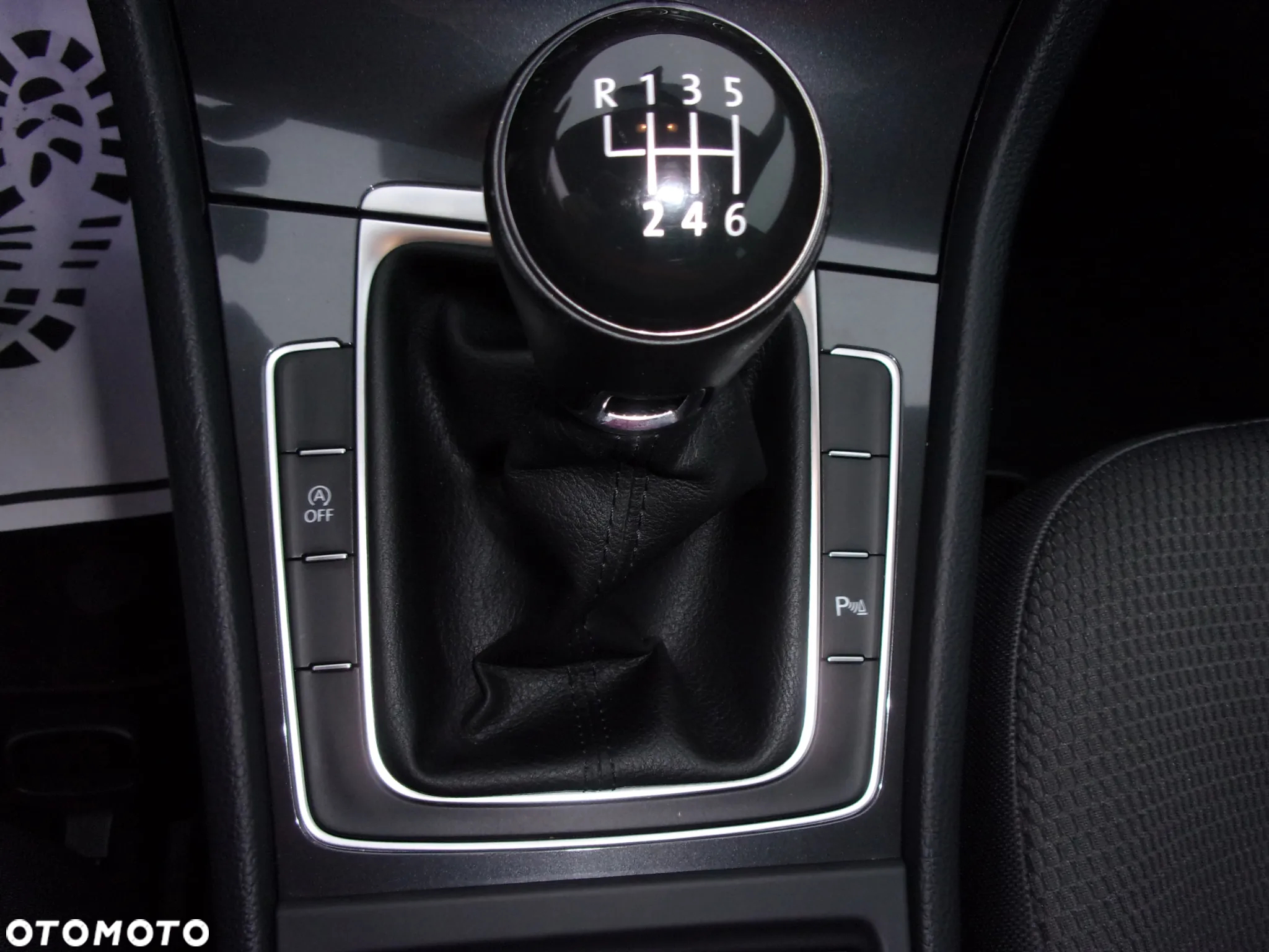 Volkswagen Golf VII 1.4 TSI BMT Highline - 23