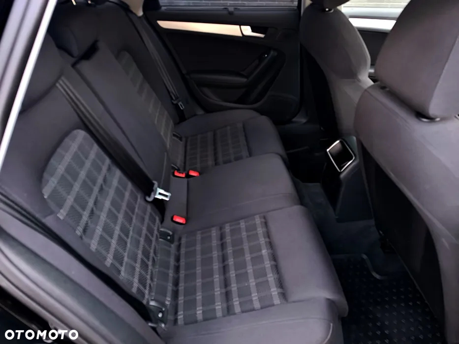 Audi A4 2.0 TDI Sport - 24