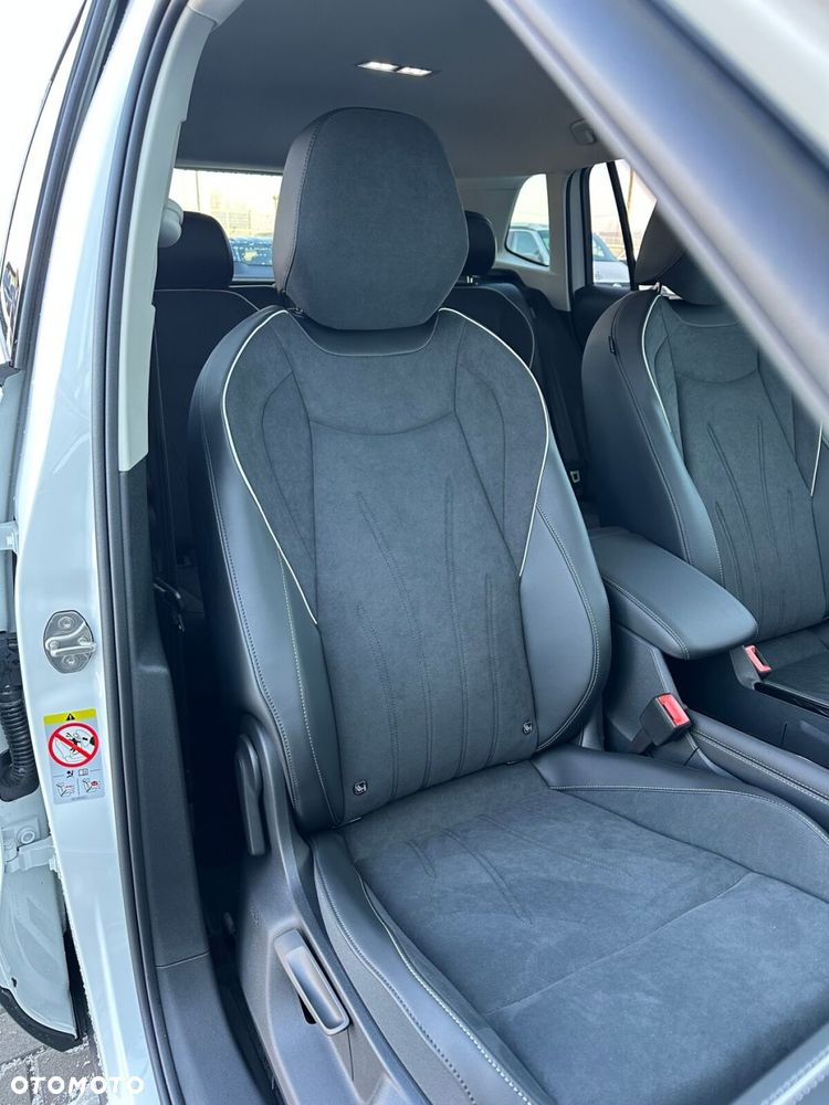 Volkswagen Tiguan - 21